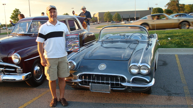 Don Cucco wins the YKM BoS for his very nice 60 Corvette.