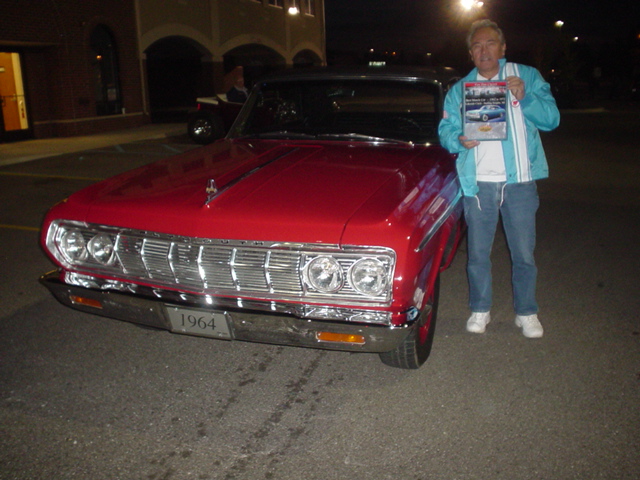 Richard Beecherl shows off  his Sept 17 07 Performance Connection Best Muscle Car award