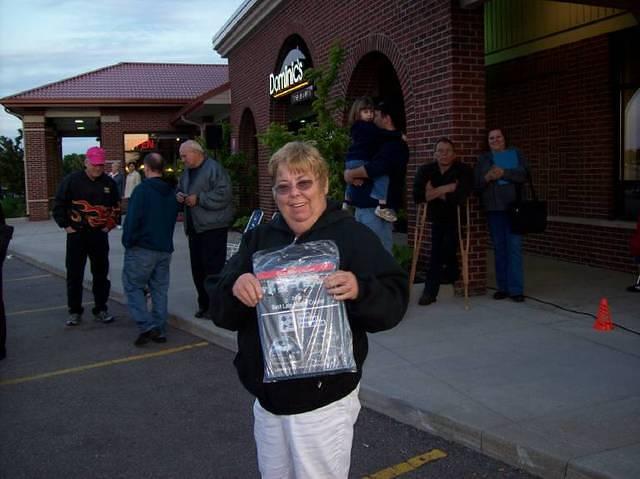 Betty Kostrach win the 4 Seasons Late Model Cruzer Award for their 87 Monte Carlo.