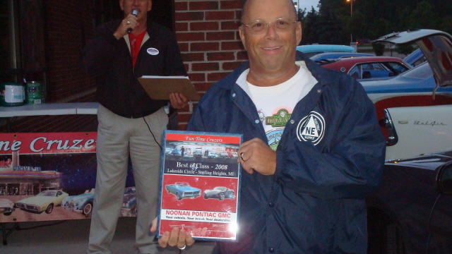 Noonan GMC Best GM cruiser goes to Mark Limburg & his very nice 57 Chevy 210.